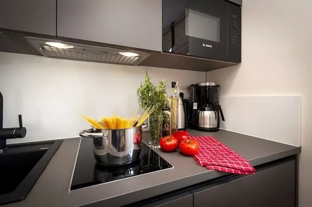 Deluxe Stüdyo, Balkon