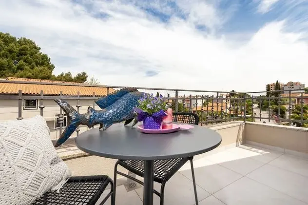 Deluxe Stüdyo, Balkon