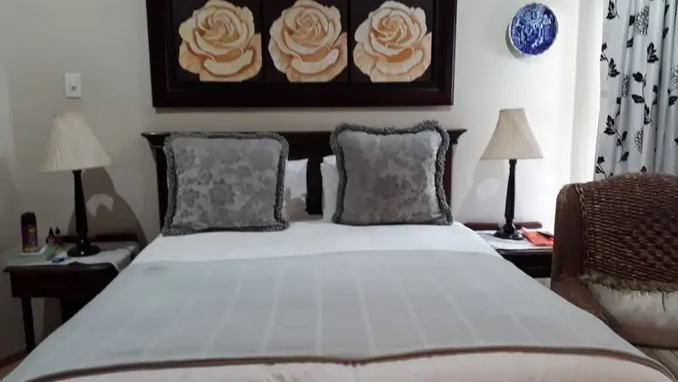 Luxury Oda (with Private Balcony)