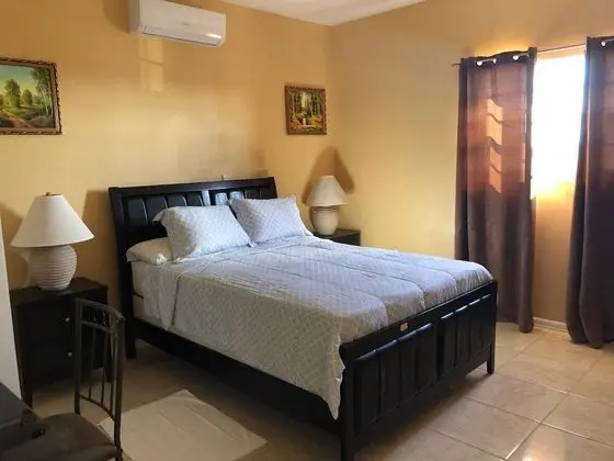 Comfort Tek Kişilik Oda, 1 Büyük (Queen) Boy Yatak, Engellilere Uygun, Buzdolabı