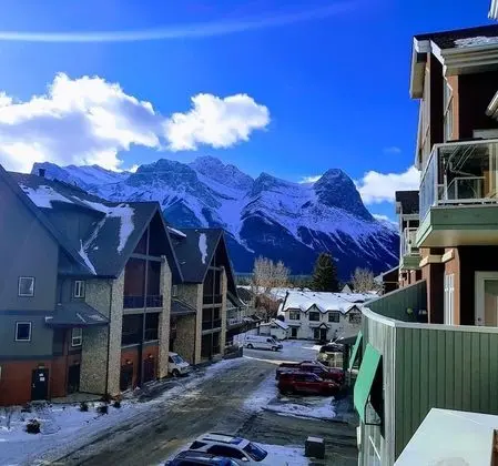 Luxury Daire, 2 Yatak Odası, Balkon, Dağ Manzaralı