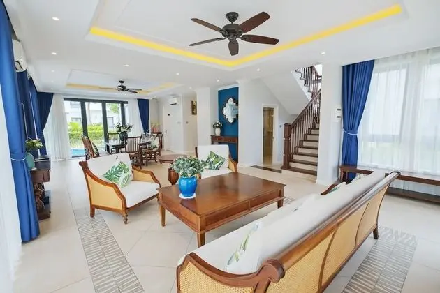 Villa, 5 Yatak Odası, Bahçe Manzaralı