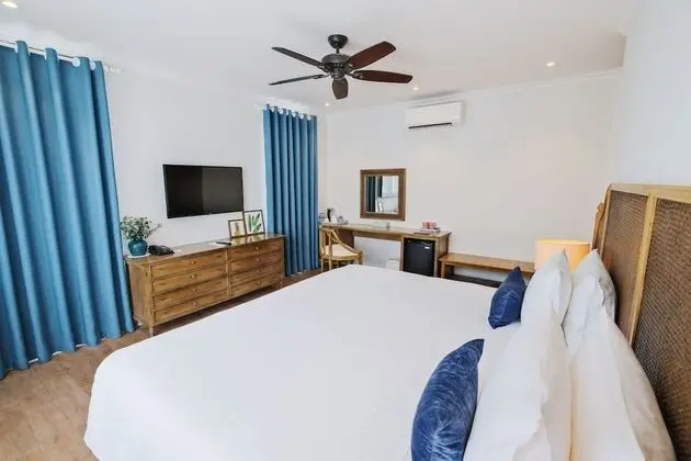 Deluxe Tek Büyük Yataklı Oda, Bahçe Manzaralı