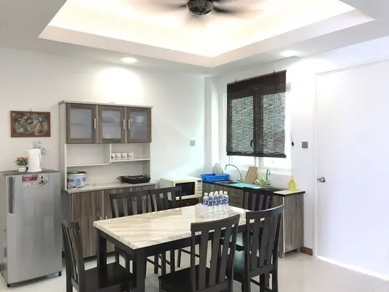 Deluxe Çatı Katı Süiti (Penthouse), 3 Yatak Odası, Sigara İçilmez, Kısmi Deniz Manzaralı