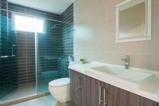 Deluxe Çatı Katı Süiti (Penthouse), 3 Yatak Odası, Sigara İçilmez, Kısmi Deniz Manzaralı