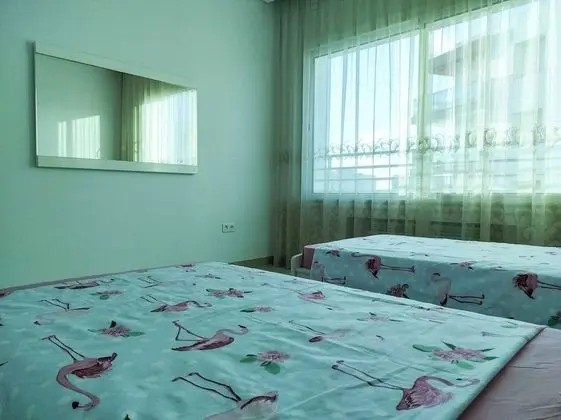 Apart Daire, 2 Yatak Odası, Sigara İçilebilir
