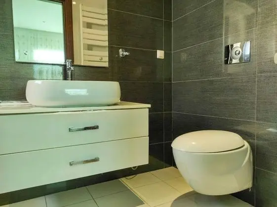 Apart Daire, 2 Yatak Odası, Sigara İçilebilir