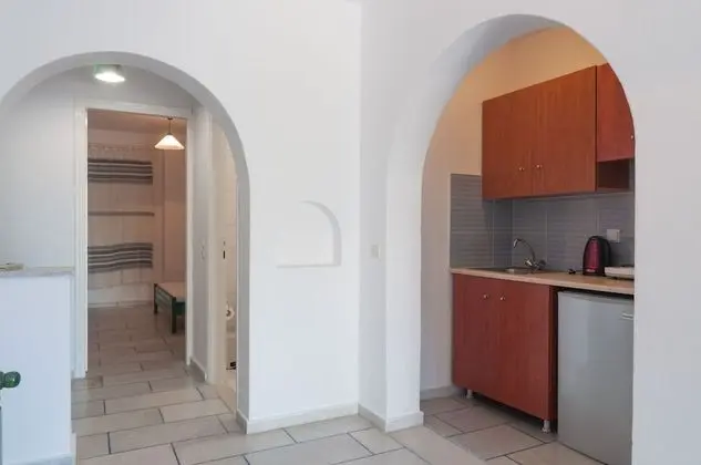 Apart Daire, Bahçe Manzaralı, Denize Sıfır