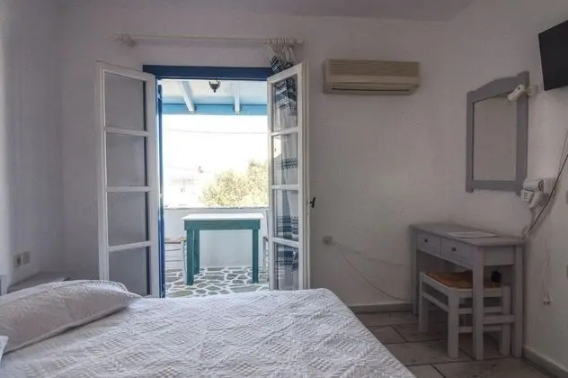 Stüdyo, Deniz Manzaralı, Denize Sıfır