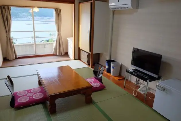 Traditional Oda, Ortak Banyo (Japanese Style, For 3 People)