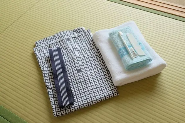 Traditional Oda, Ortak Banyo (Japanese Style, For 3 People)