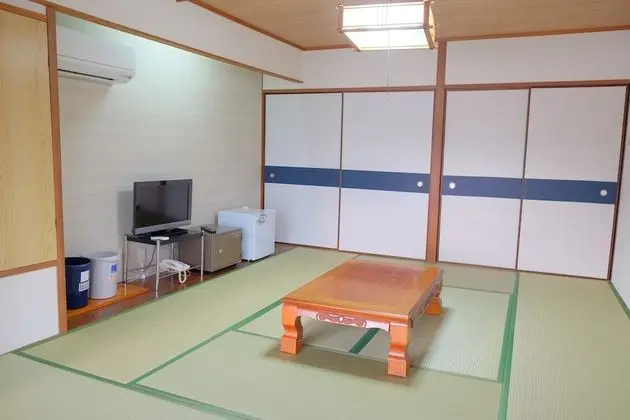Traditional Oda, Ortak Banyo (Japanese Style, For 4 People)