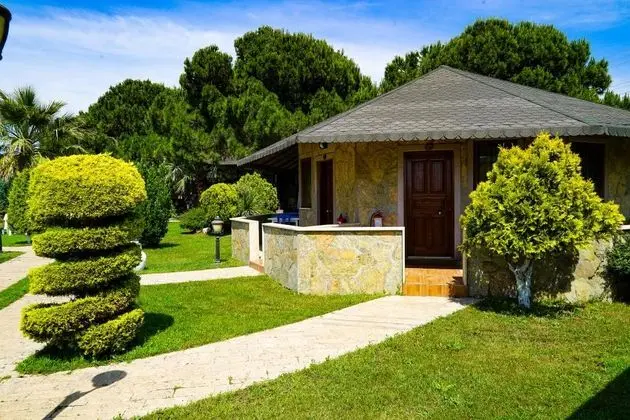 Standart Oda, Bahçe Manzaralı, Balkonlu