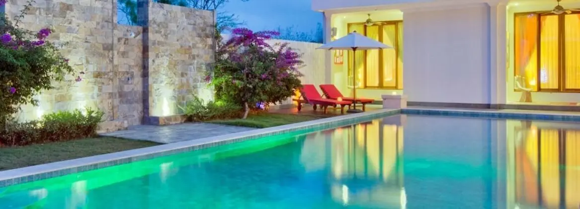 Luxury Villa, 4 Yatak Odası, Sigara İçilmez, Havuz Manzaralı