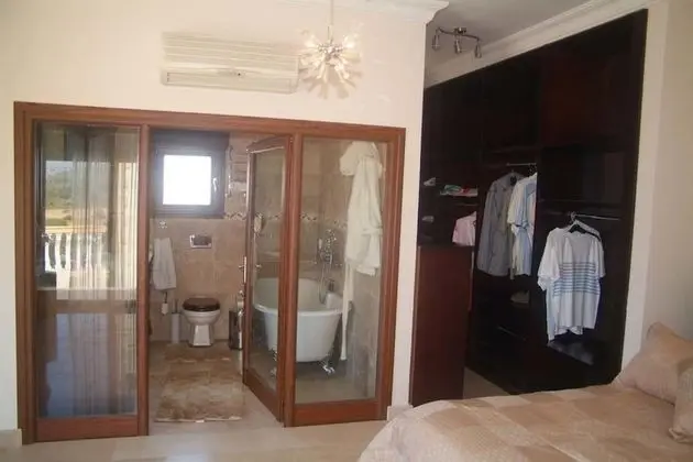 Villa, Okyanus Manzaralı