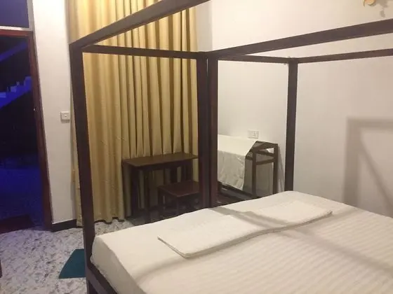 Deluxe Tek Büyük veya İki Ayrı Yataklı Oda, Göl Manzaralı