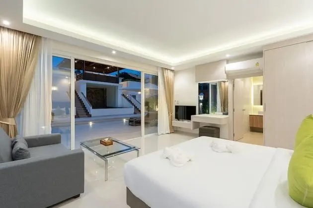 Luxury Villa, Sigara İçilmez