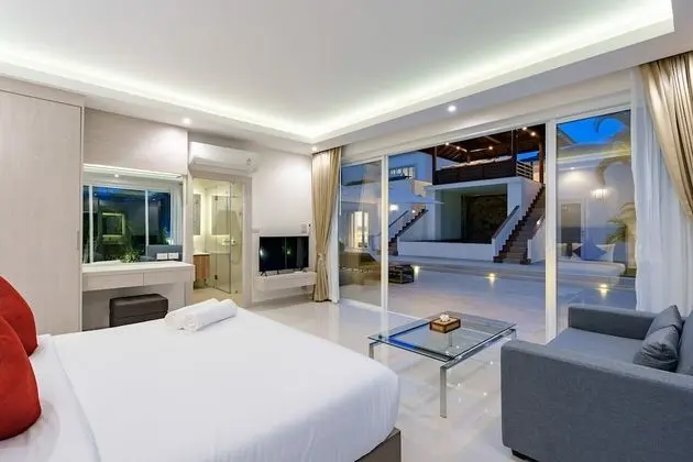Luxury Villa, Sigara İçilmez