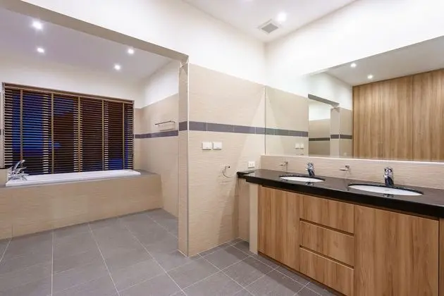 Luxury Villa, Sigara İçilmez
