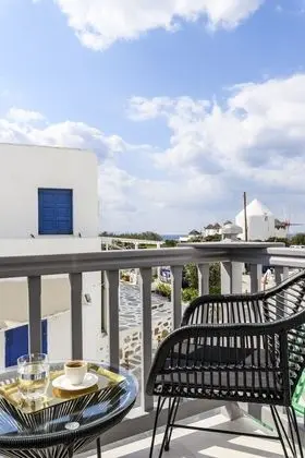 Tek Büyük Yataklı Oda, Kısmi Deniz Manzaralı