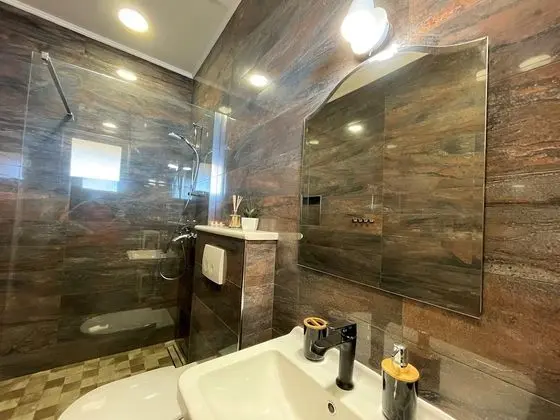 Comfort Apart Daire, 2 Yatak Odası, Teras, Deniz Manzaralı