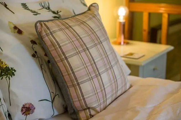 Apart Daire, 1 Büyük (Queen) Boy Yatak ve Çekyat