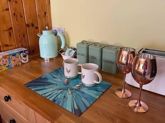 Apart Daire, 1 Büyük (Queen) Boy Yatak ve Çekyat