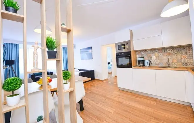 Apart Daire, 2 Yatak Odası, Sigara İçilebilir