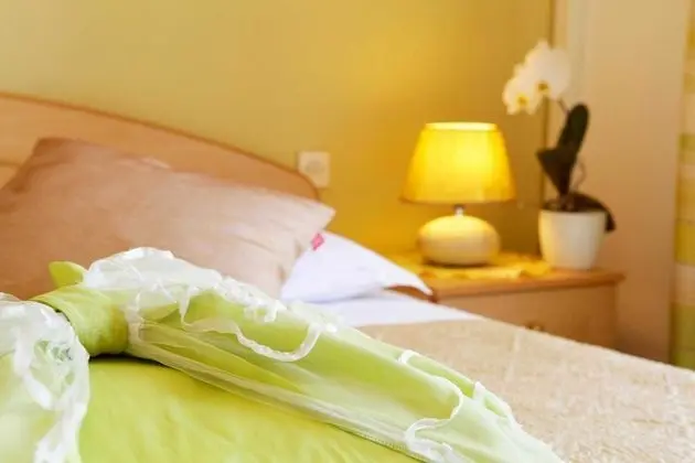 Apart Daire (Three Bedroom Apartment with Balcony )