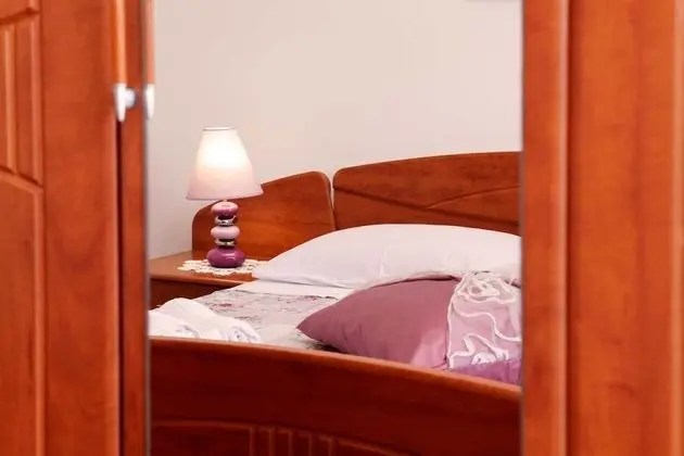 Apart Daire (Three Bedroom Apartment with Balcony )