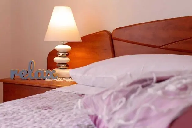 Apart Daire (Three Bedroom Apartment with Balcony )