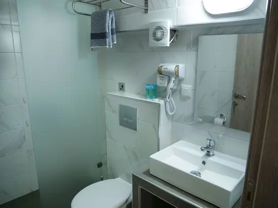 Comfort Tek Büyük Yataklı Oda