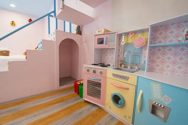 Deluxe Üç Kişilik Oda, Balkon