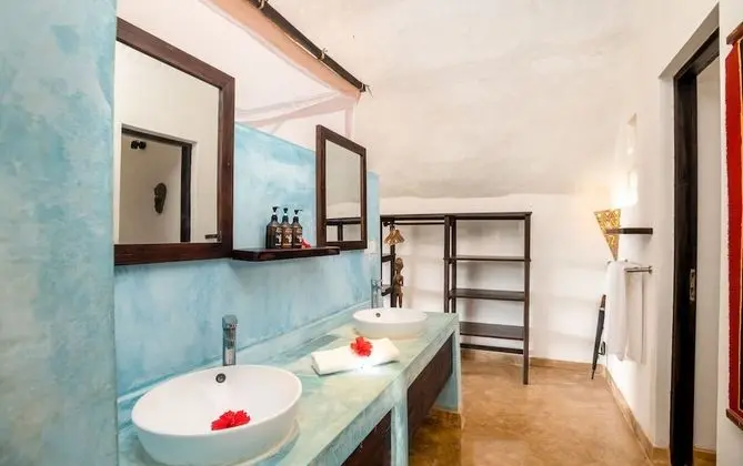 Suite with Garden View