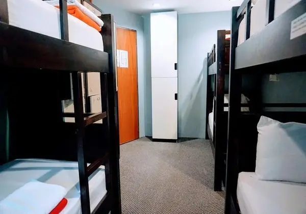 Ortak Ranzalı Oda, Karma Ranzalı Oda (1 Bed in 6-Bed)