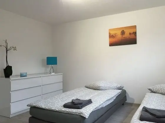 Üç Kişilik Oda, Ortak Banyo