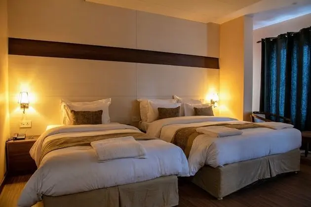 Deluxe İki Ayrı Yataklı Oda, 2 Tek Kişilik Yatak, Balkon, Şehir Manzaralı