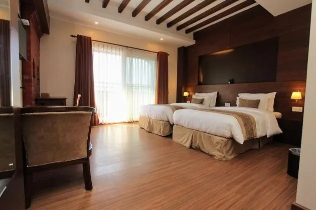 Deluxe İki Ayrı Yataklı Oda, 2 Tek Kişilik Yatak, Balkon, Şehir Manzaralı