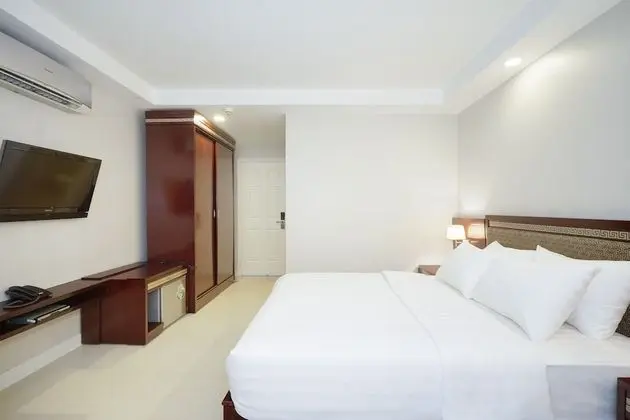 Deluxe Tek Büyük Yataklı Oda