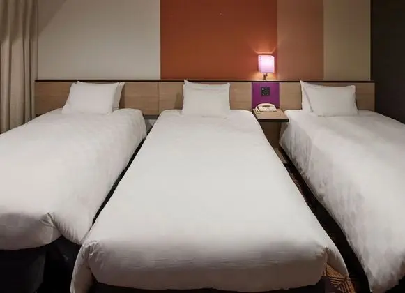 Üç Kişilik Oda, Sigara İçilmez (26th-32th High Floor)