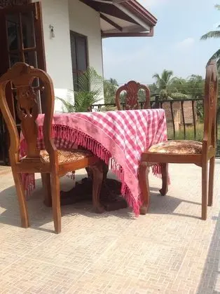 Deluxe Oda, 1 Yatak Odası, Sigara İçilebilir, Bahçe Manzaralı