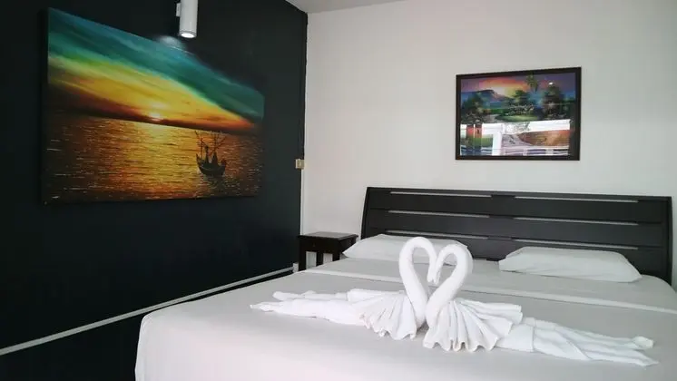 Deluxe Tek Büyük Yataklı Oda