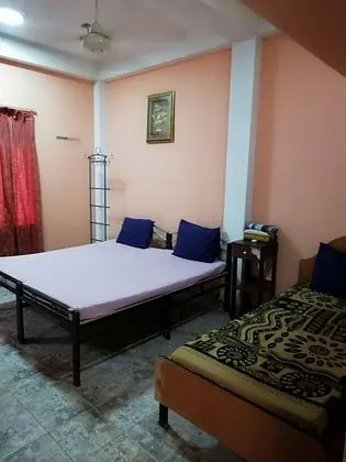 Üç Kişilik Oda