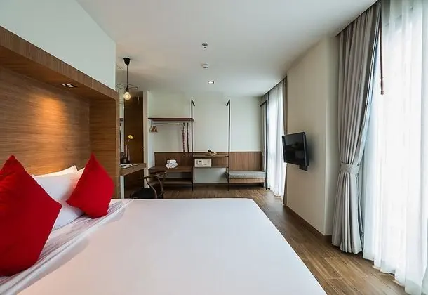 Deluxe Premium Room