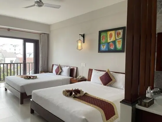 Deluxe Dört Kişilik Oda, Balkon