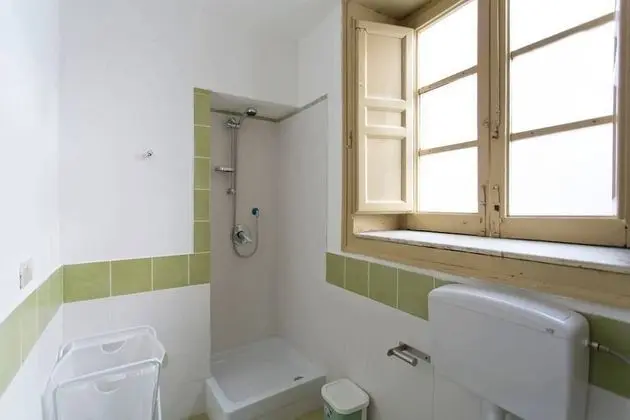 Deluxe Ortak Ranzalı Oda