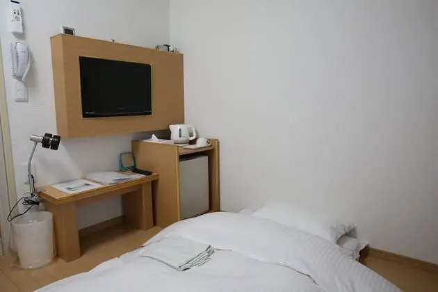 Tek Kişilik Oda, Sigara İçilmez (Palette S)