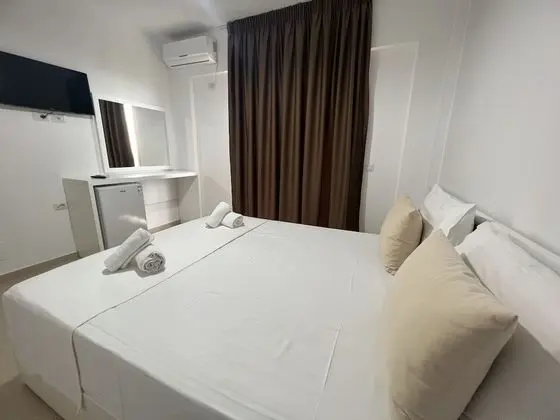 Tek Büyük Yataklı Oda, Balkon