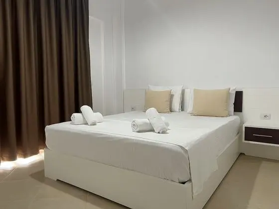 Tek Büyük Yataklı Oda, Balkon