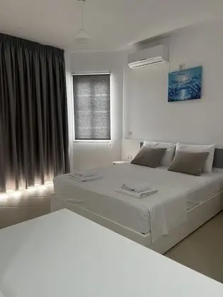 Tek Büyük Yataklı Oda, Balkon
